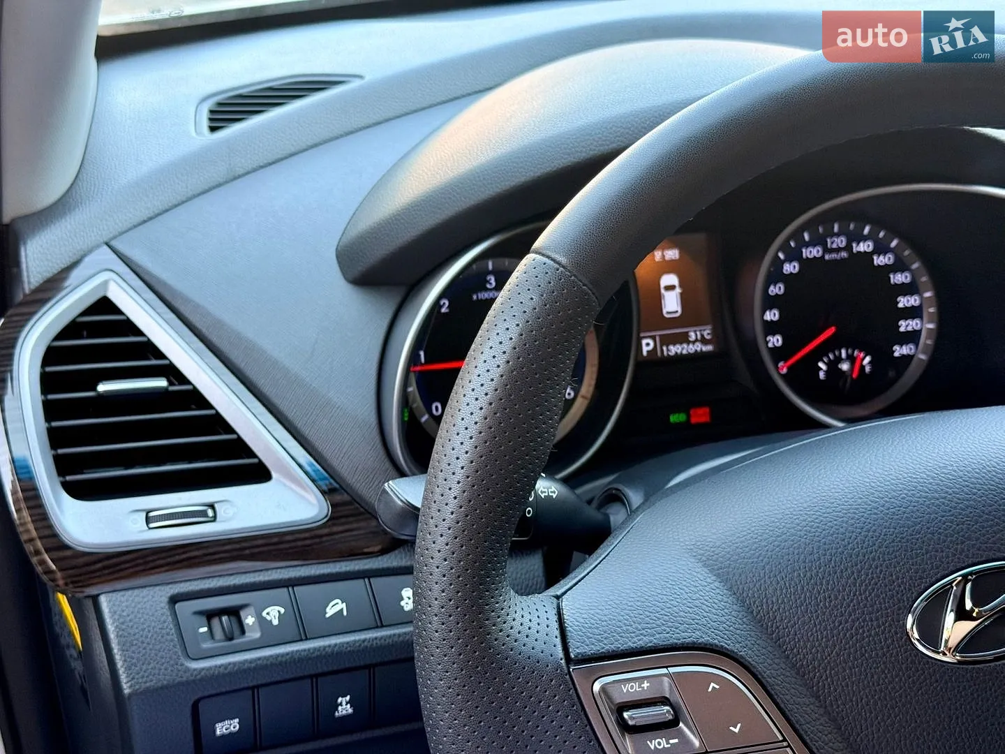 2012 Hyundai Santa Fe - мініатюра 27