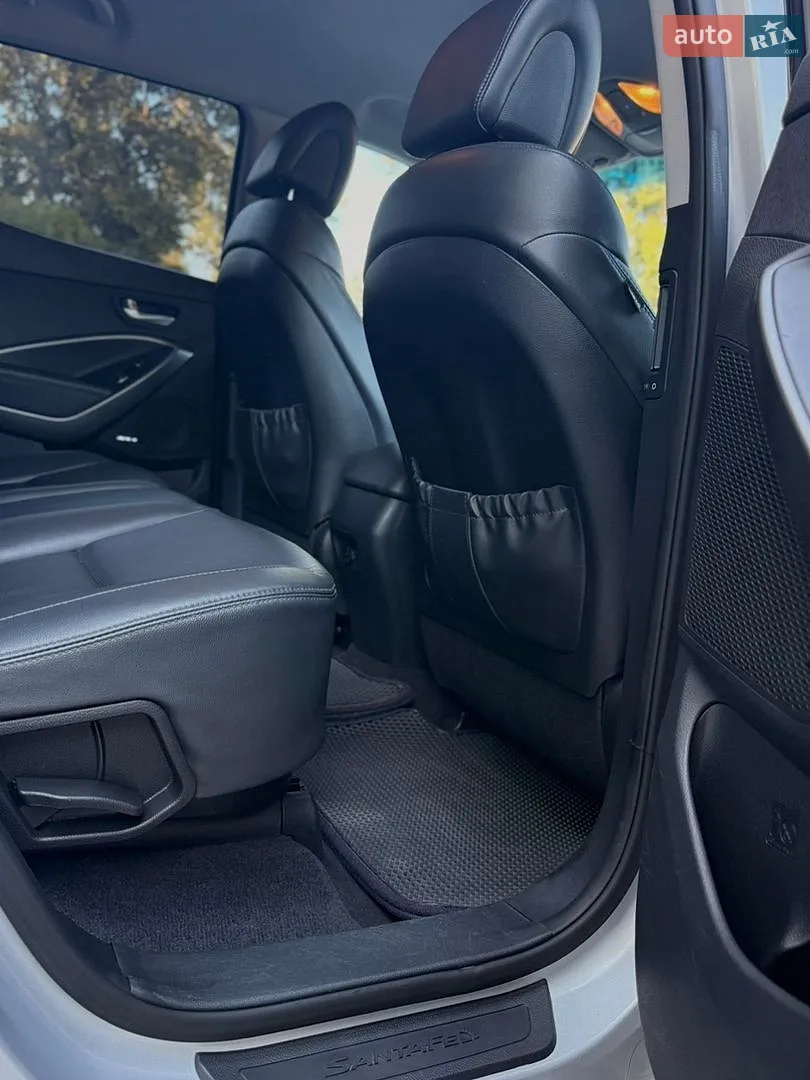 2012 Hyundai Santa Fe - мініатюра 36