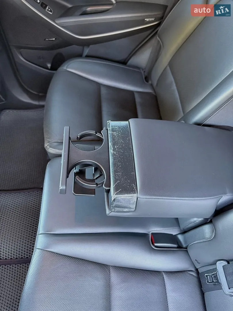 2012 Hyundai Santa Fe - мініатюра 39