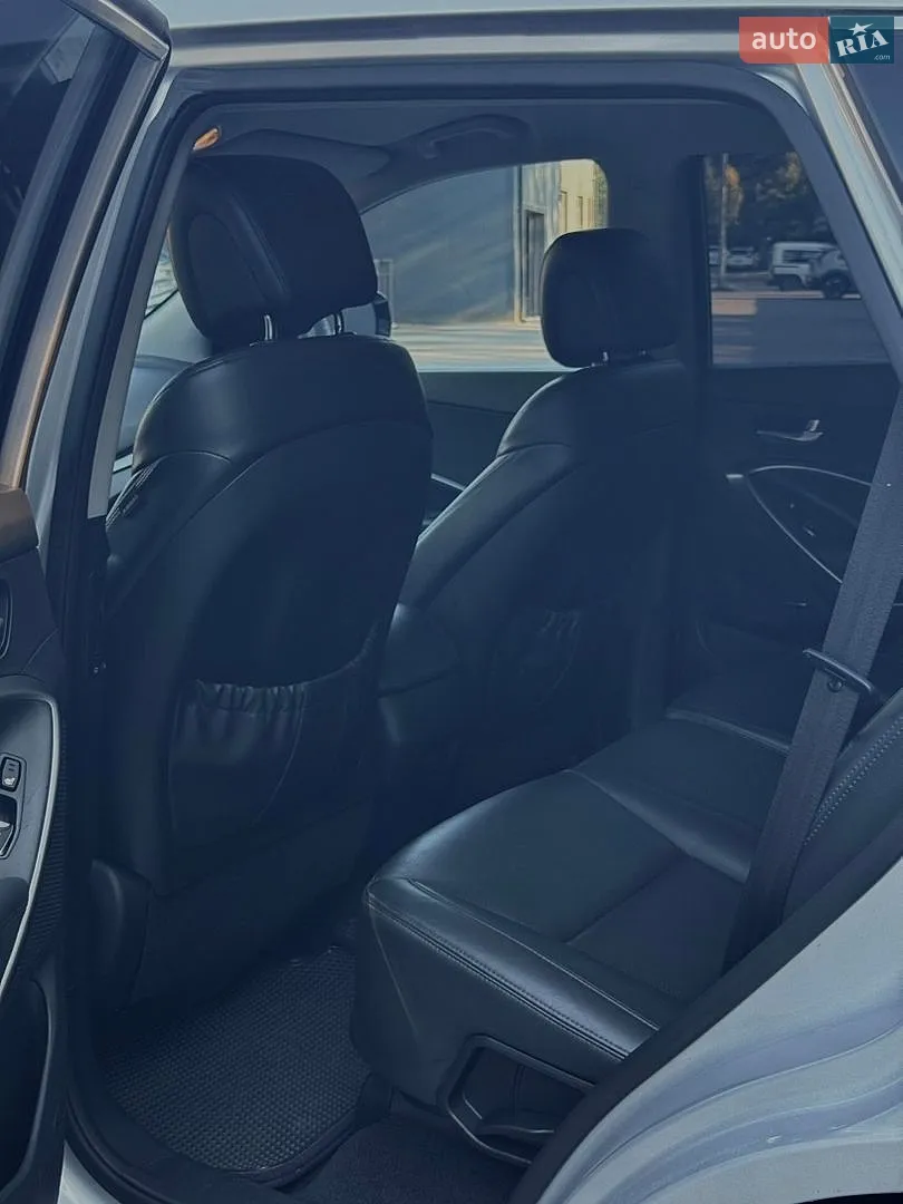 2012 Hyundai Santa Fe - мініатюра 42