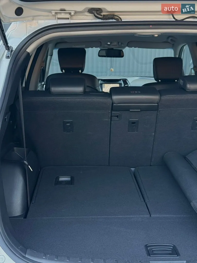 2012 Hyundai Santa Fe - мініатюра 46