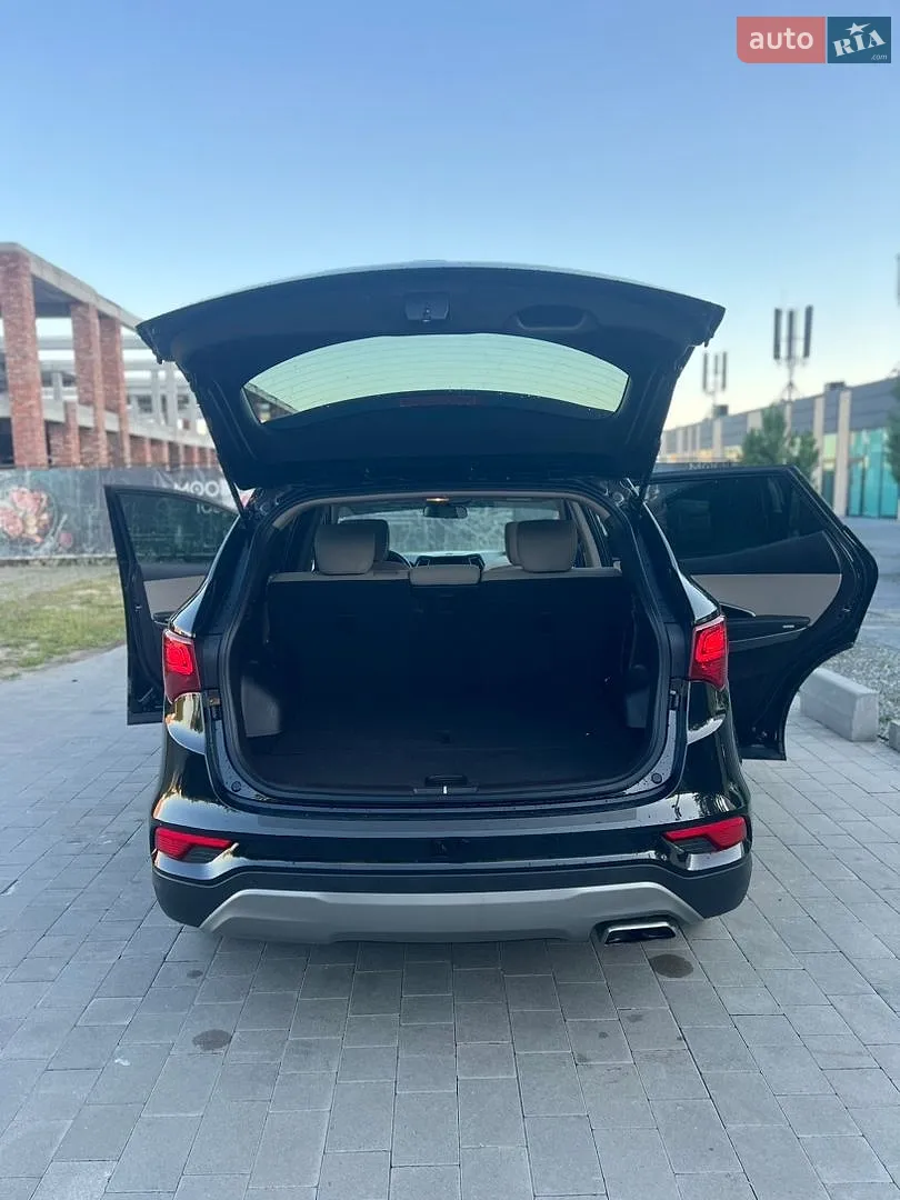 2016 Hyundai Santa Fe - мініатюра 23
