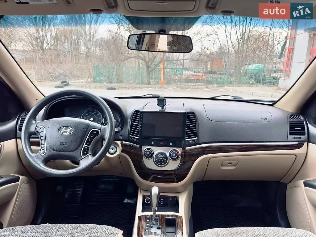 2010 Hyundai Santa Fe - мініатюра 29