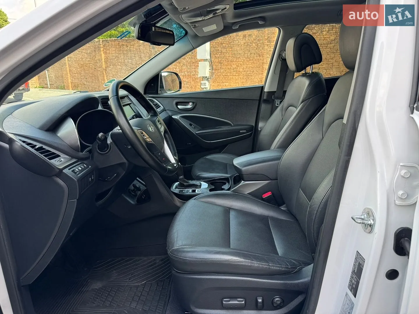 2015 Hyundai Santa Fe - мініатюра 14