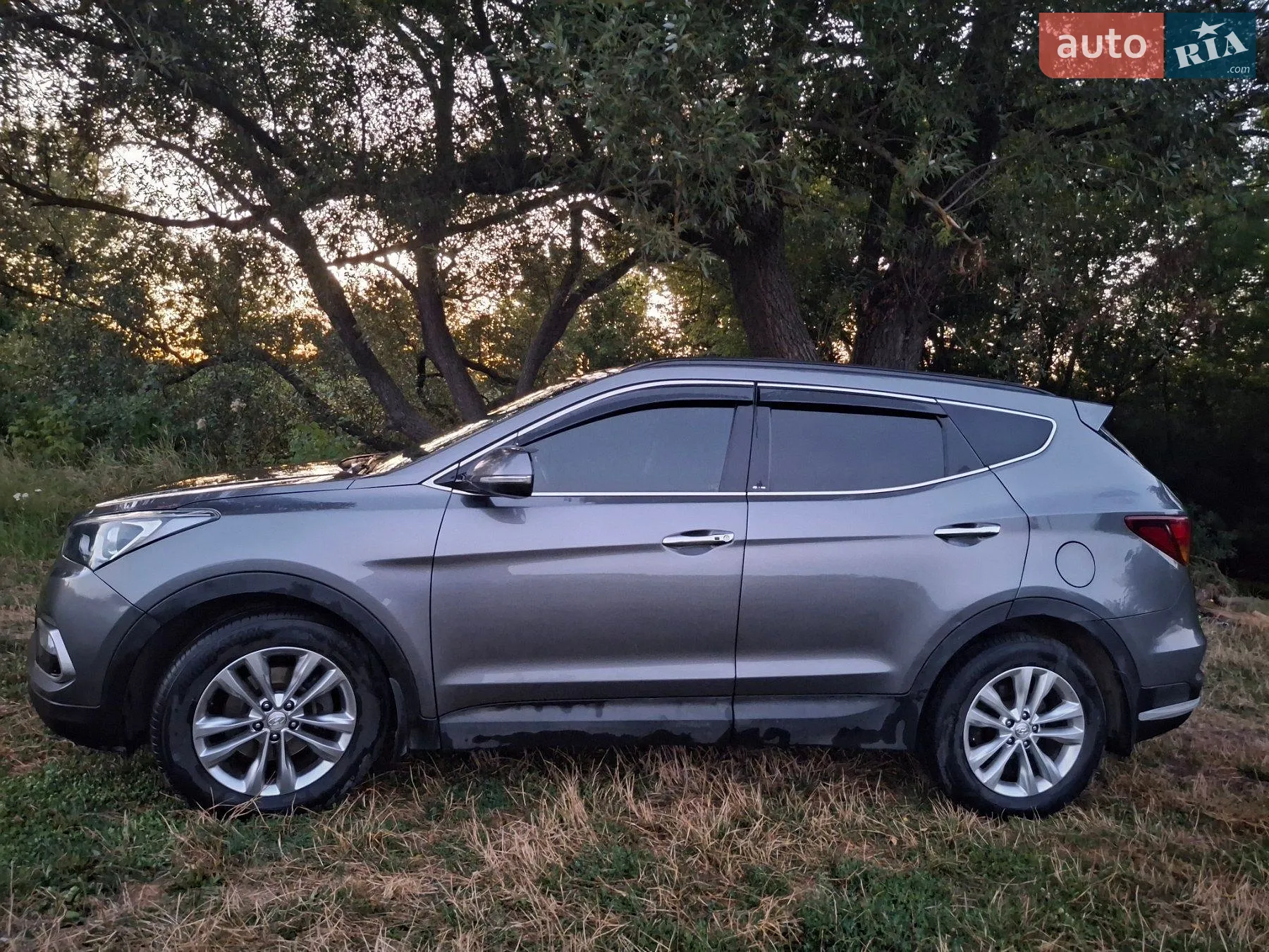 2016 Hyundai Santa Fe - мініатюра 11