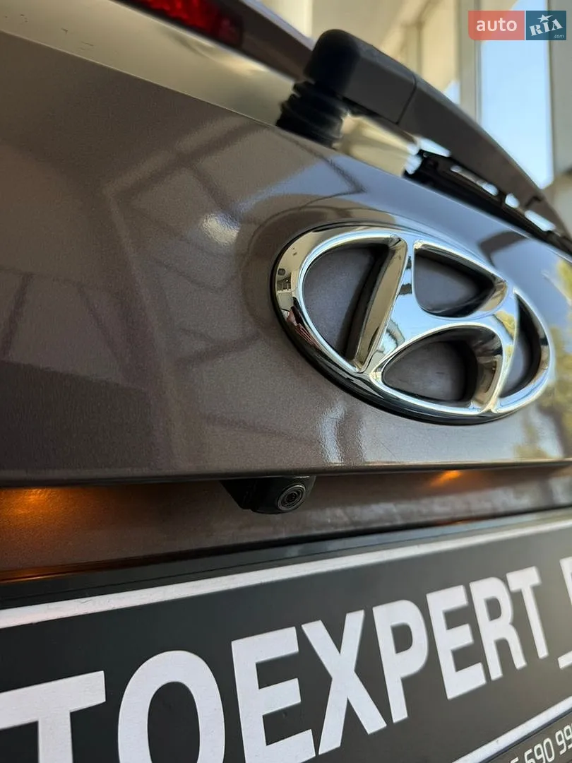 2015 Hyundai Santa Fe - мініатюра 13