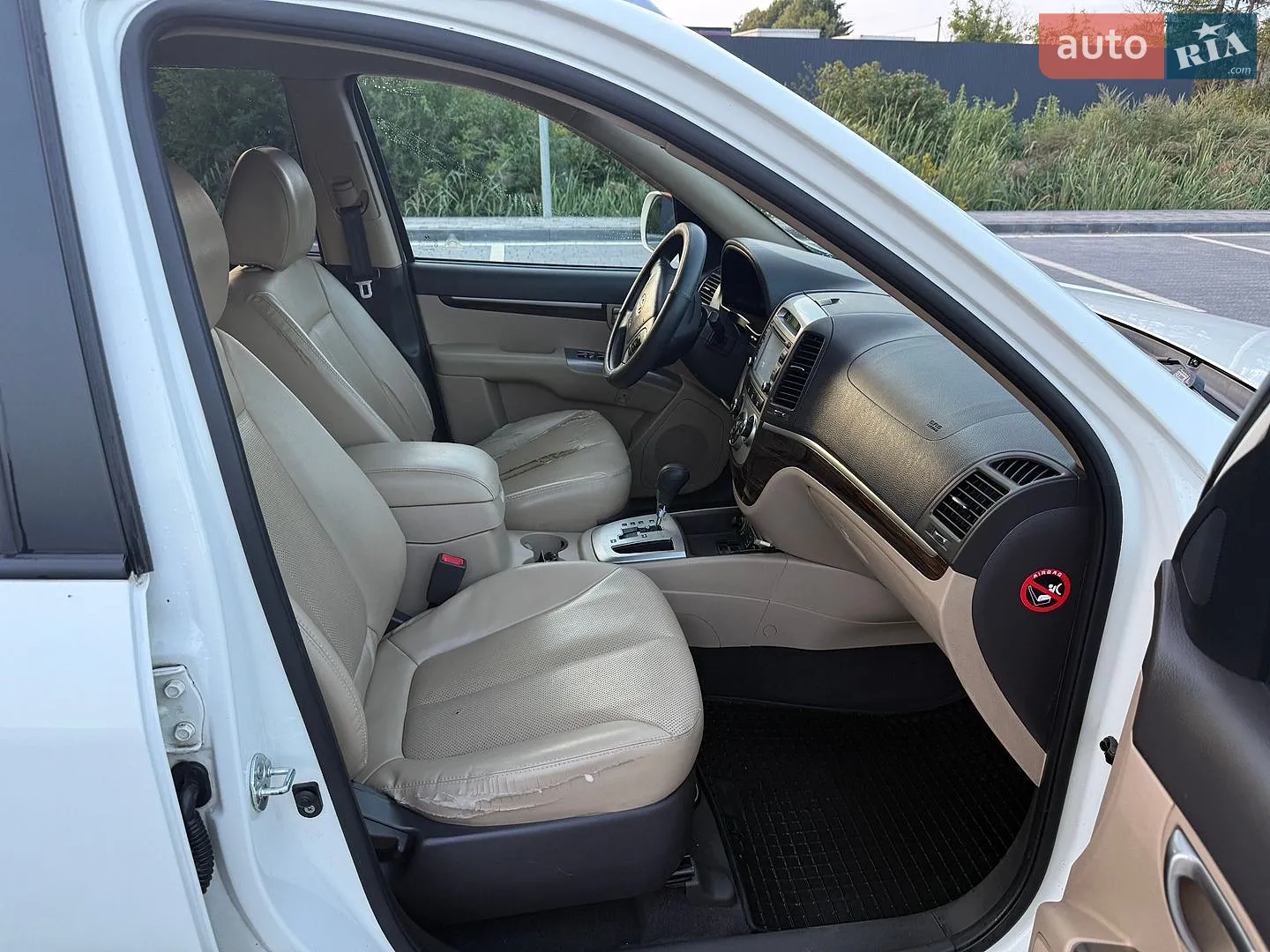 2011 Hyundai Santa Fe - мініатюра 11