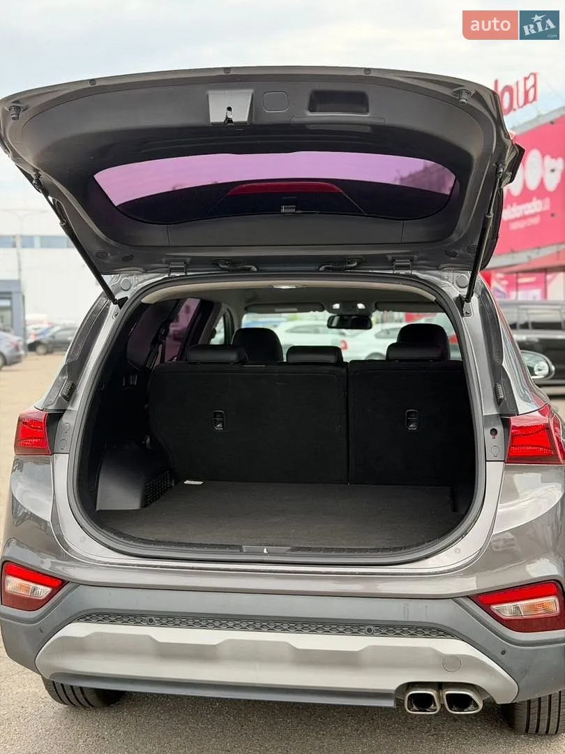 2019 Hyundai Santa Fe - мініатюра 18