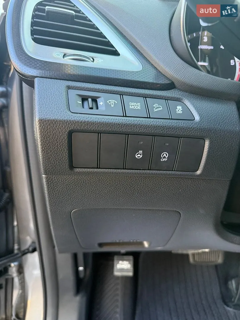 2016 Hyundai Santa Fe - мініатюра 14