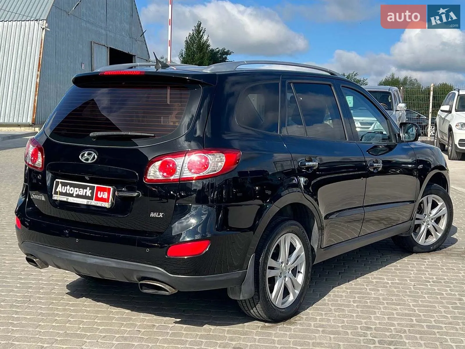 2010 Hyundai Santa Fe - мініатюра 8