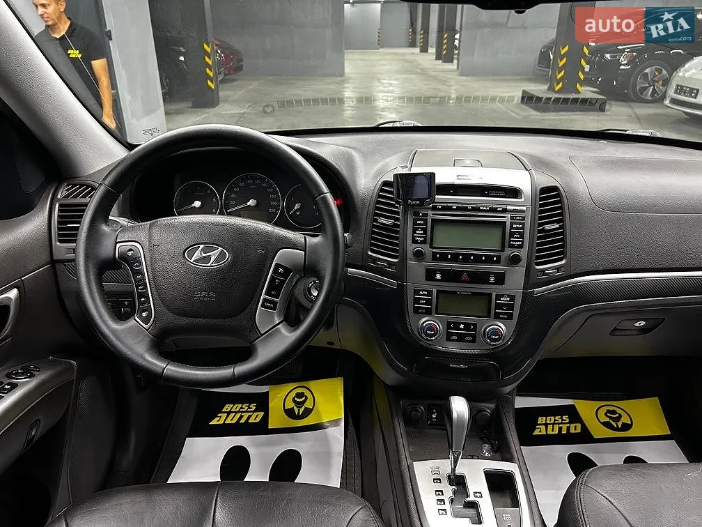 2011 Hyundai Santa Fe - мініатюра 16
