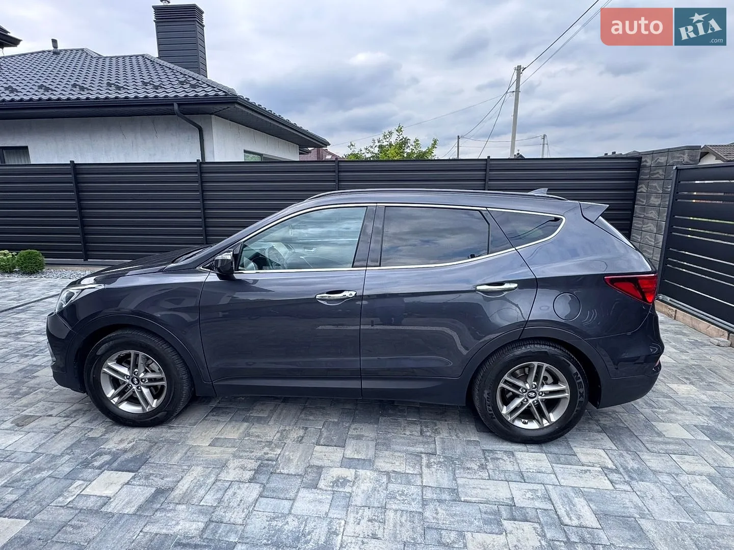 2017 Hyundai Santa Fe - мініатюра 7
