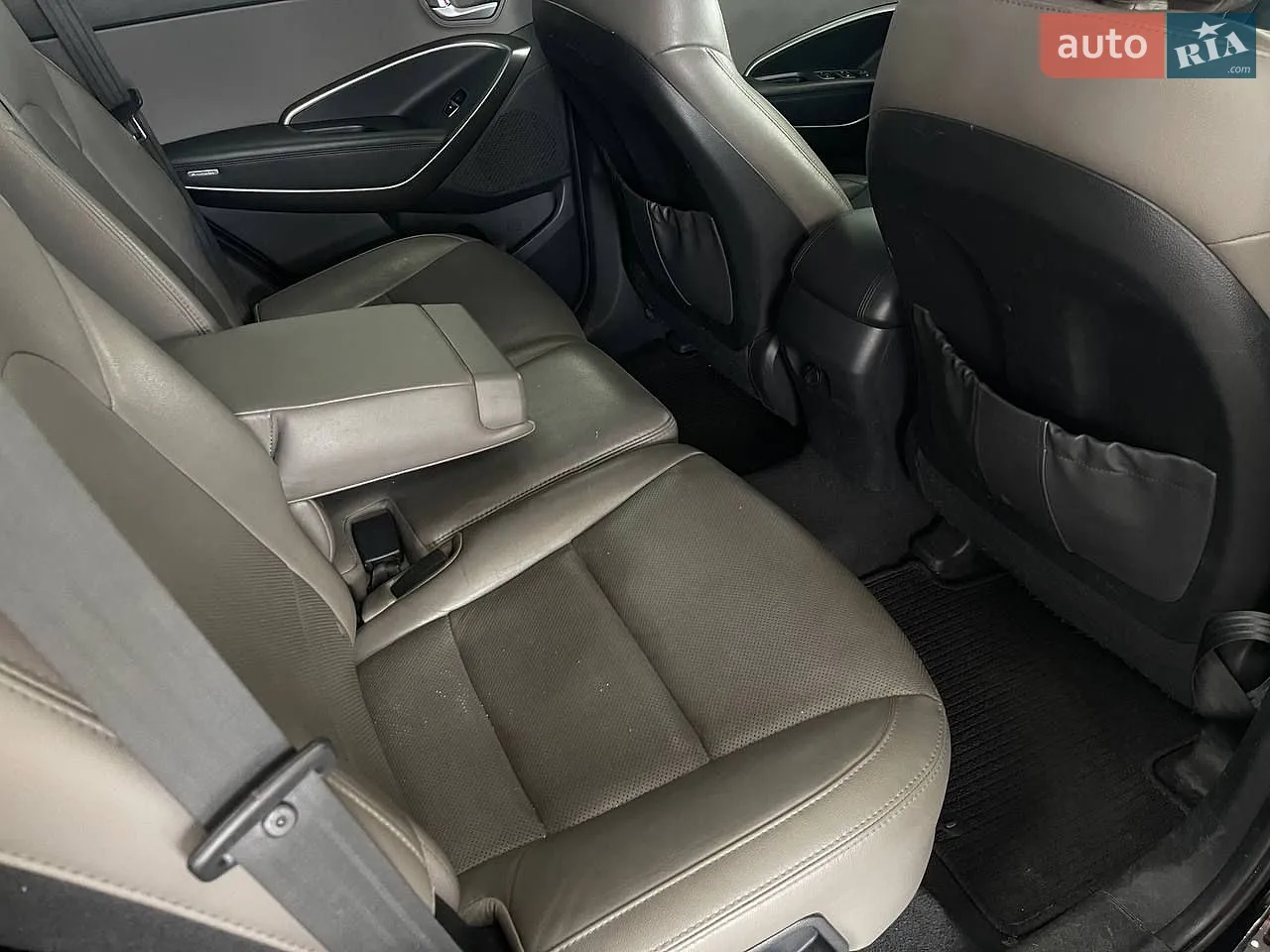 2016 Hyundai Santa Fe - мініатюра 23