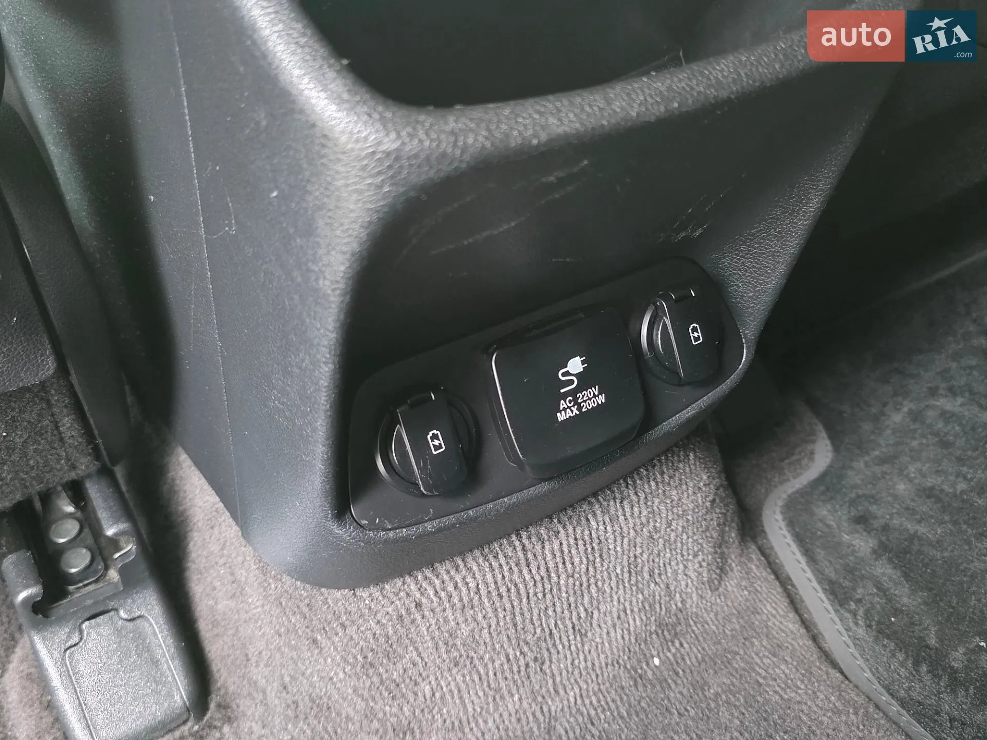 2020 Hyundai Santa Fe - мініатюра 69