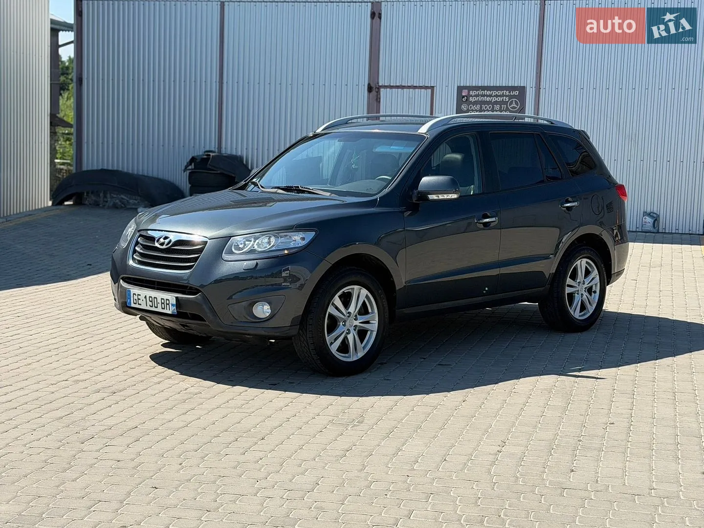 2011 Hyundai Santa Fe - мініатюра 9