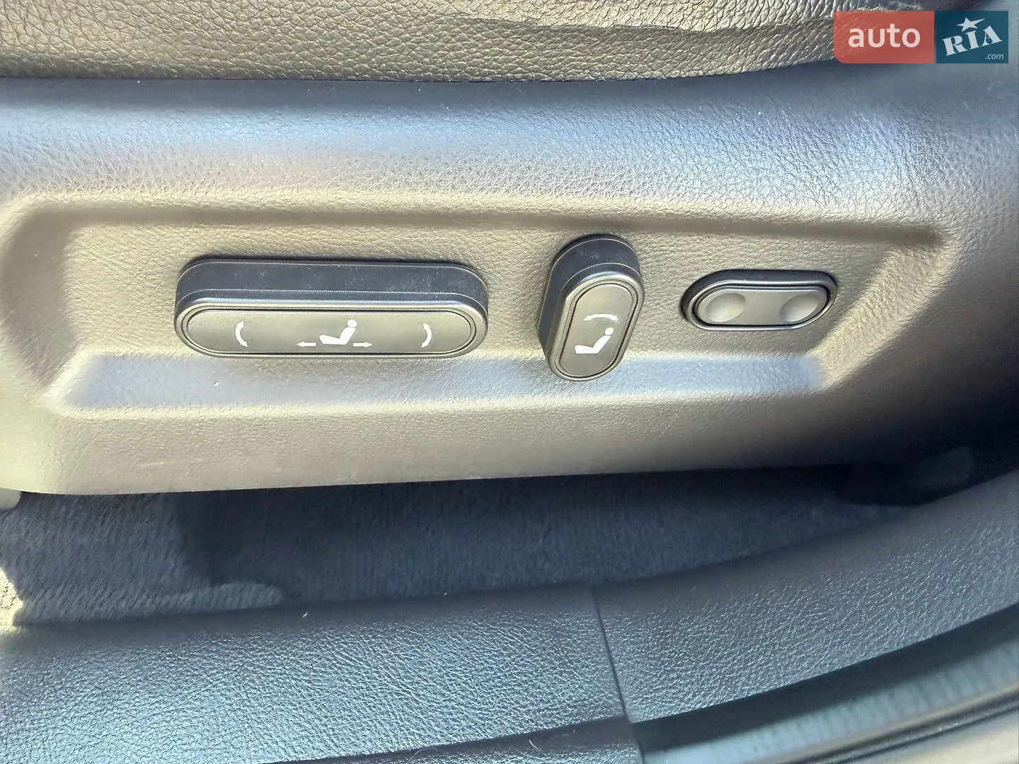 2011 Hyundai Santa Fe - мініатюра 50