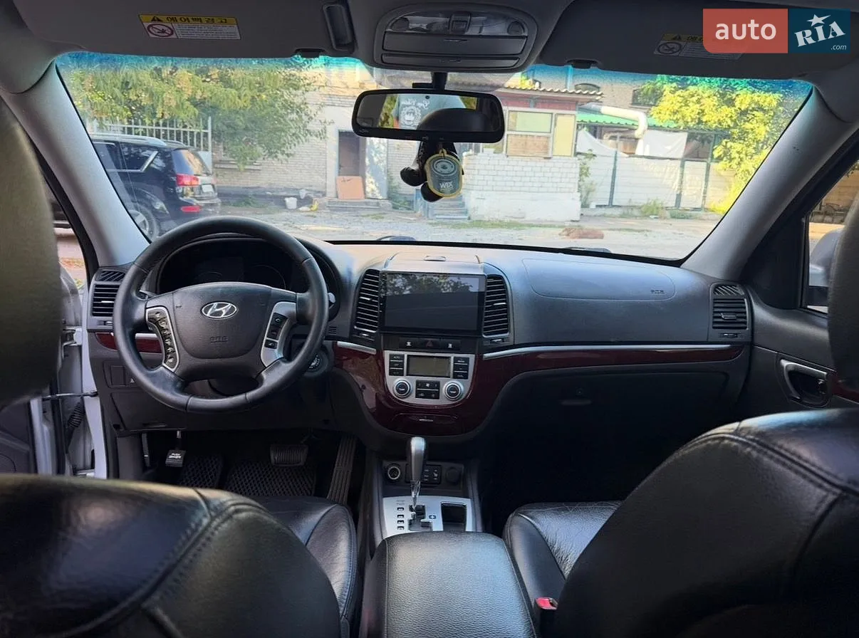 2010 Hyundai Santa Fe - мініатюра 4