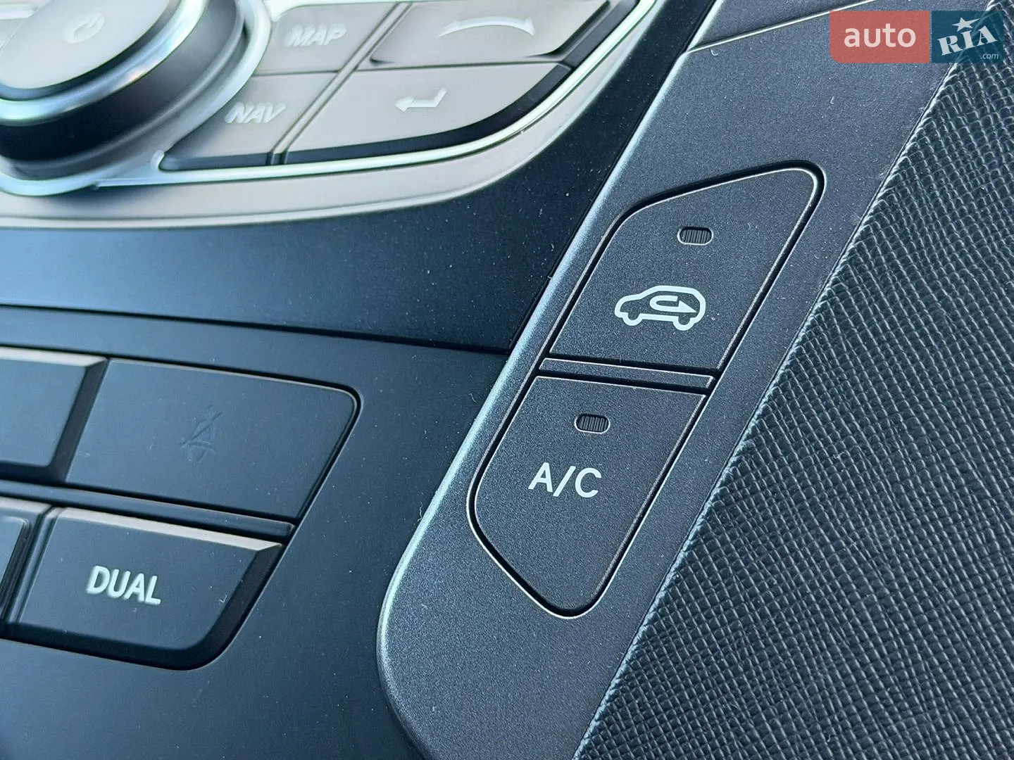 2014 Hyundai Santa Fe - мініатюра 49