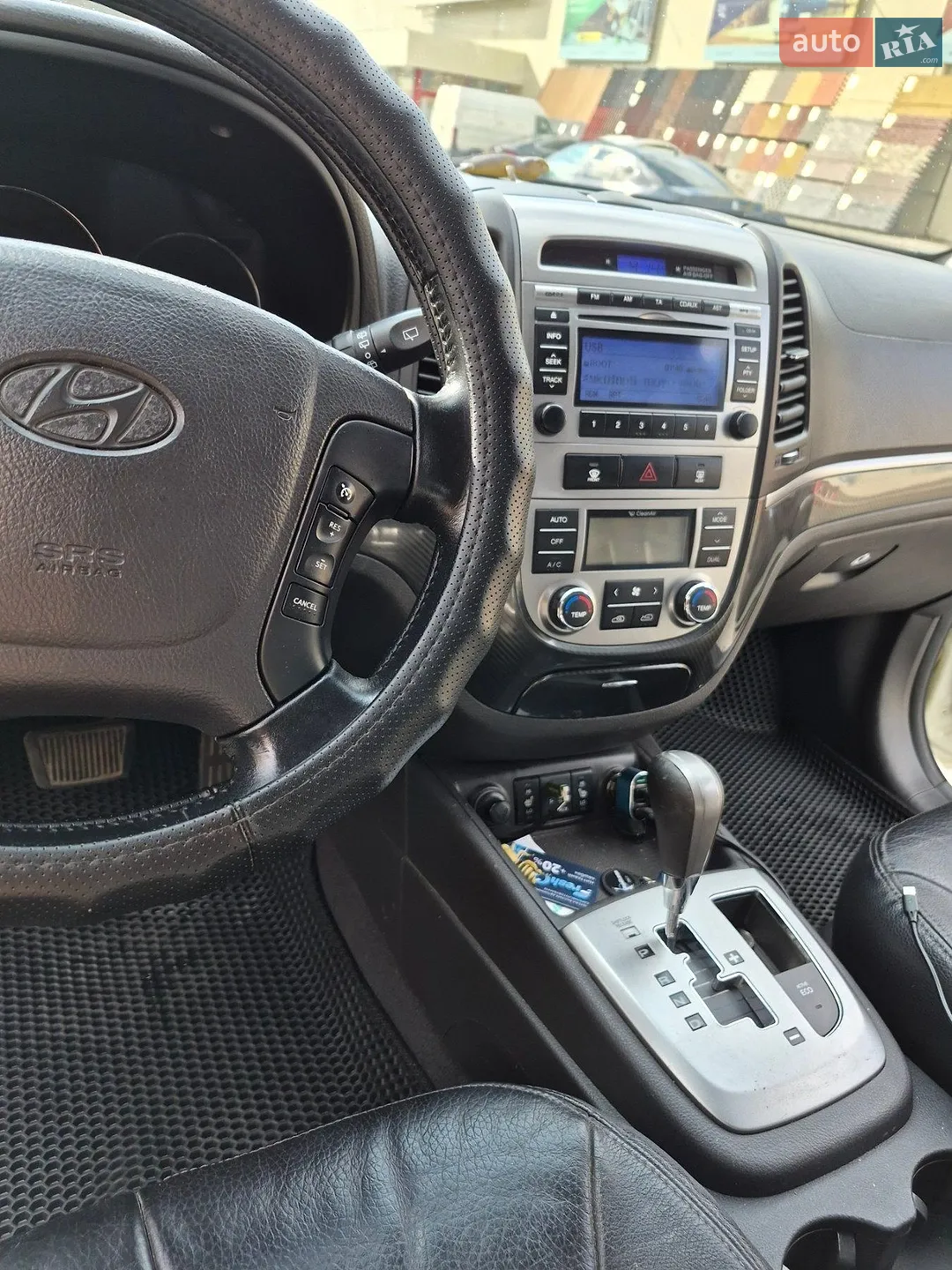 2011 Hyundai Santa Fe - мініатюра 6