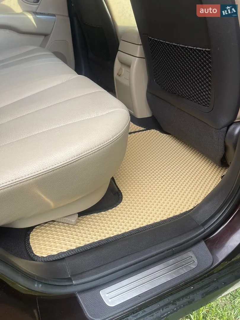 2010 Hyundai Santa Fe - мініатюра 13