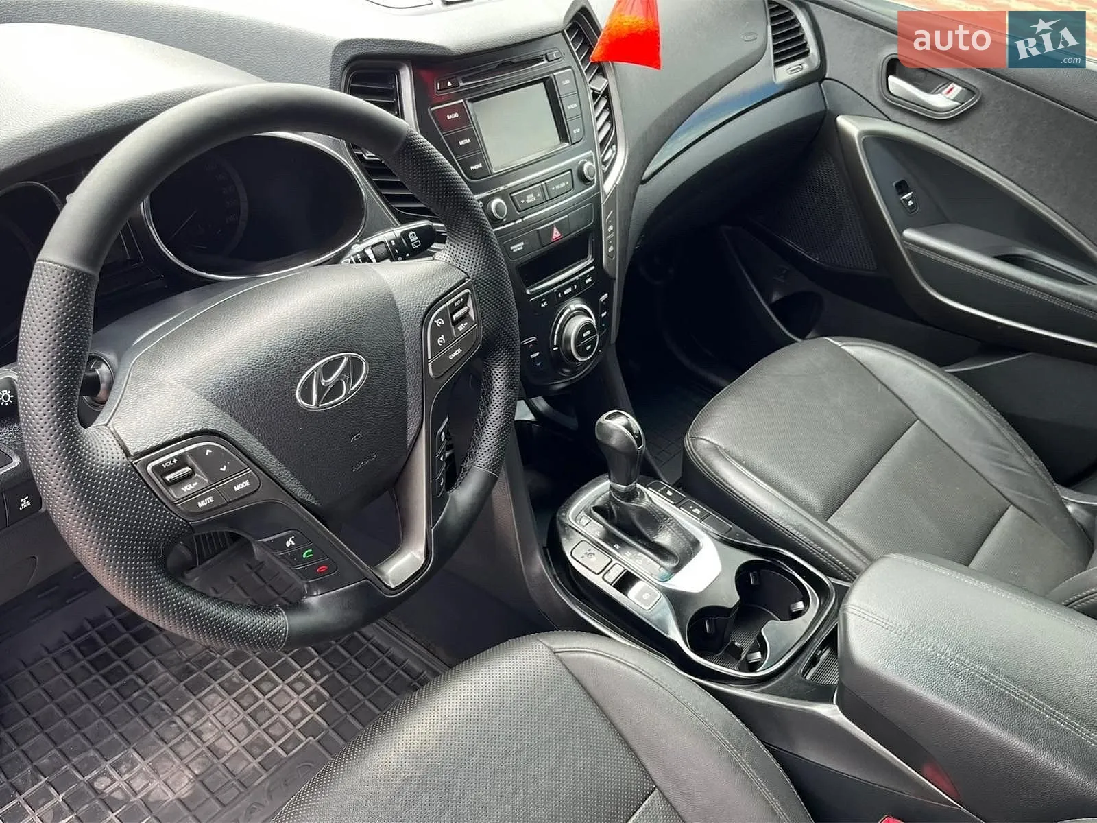 2017 Hyundai Santa Fe - мініатюра 15
