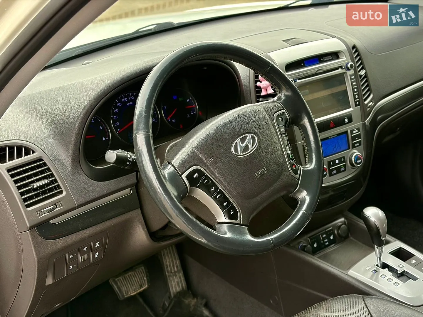 2012 Hyundai Santa Fe - мініатюра 22