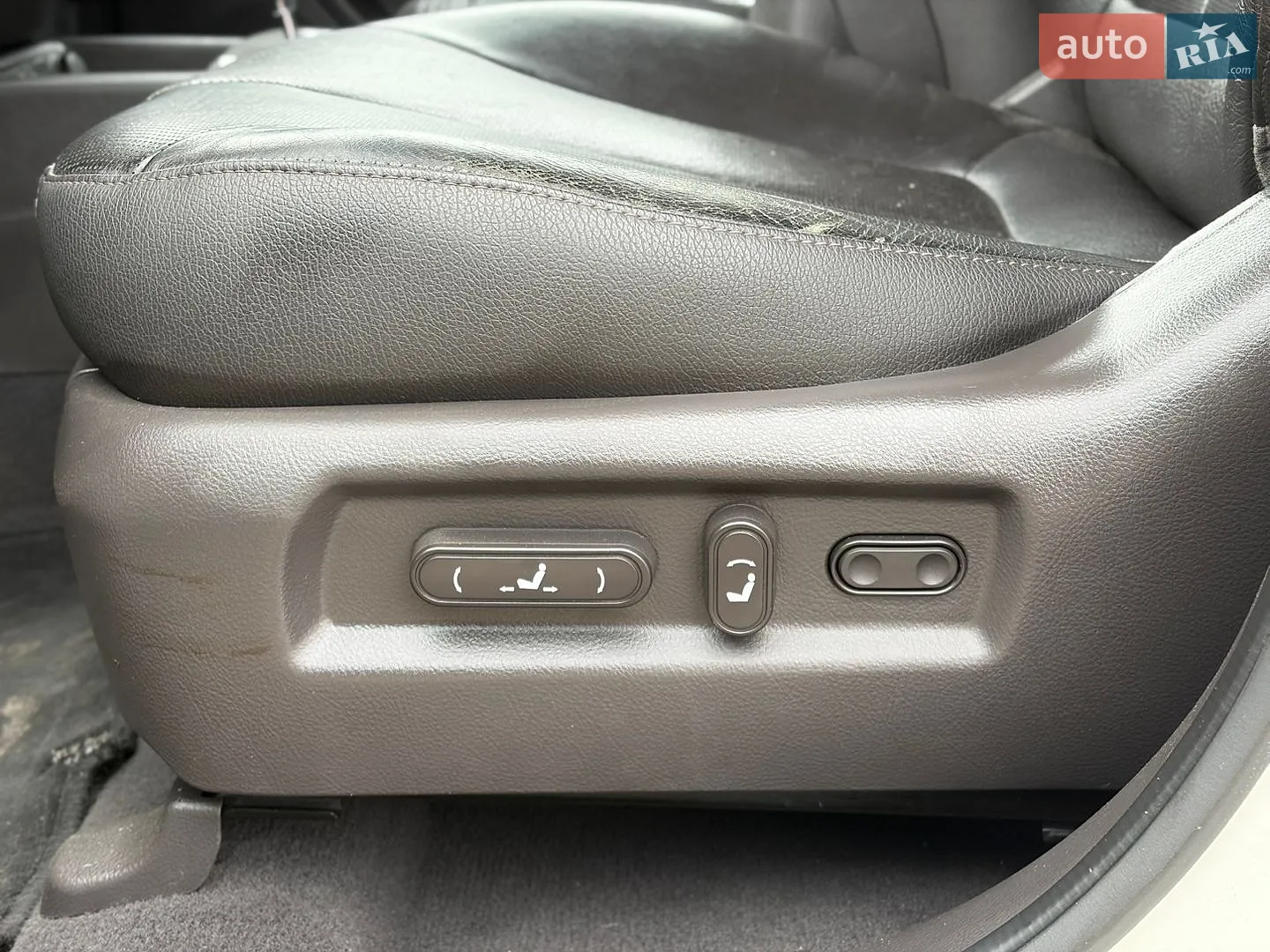 2012 Hyundai Santa Fe - мініатюра 24
