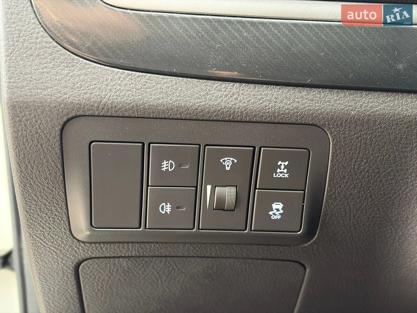 2012 Hyundai Santa Fe - мініатюра 27