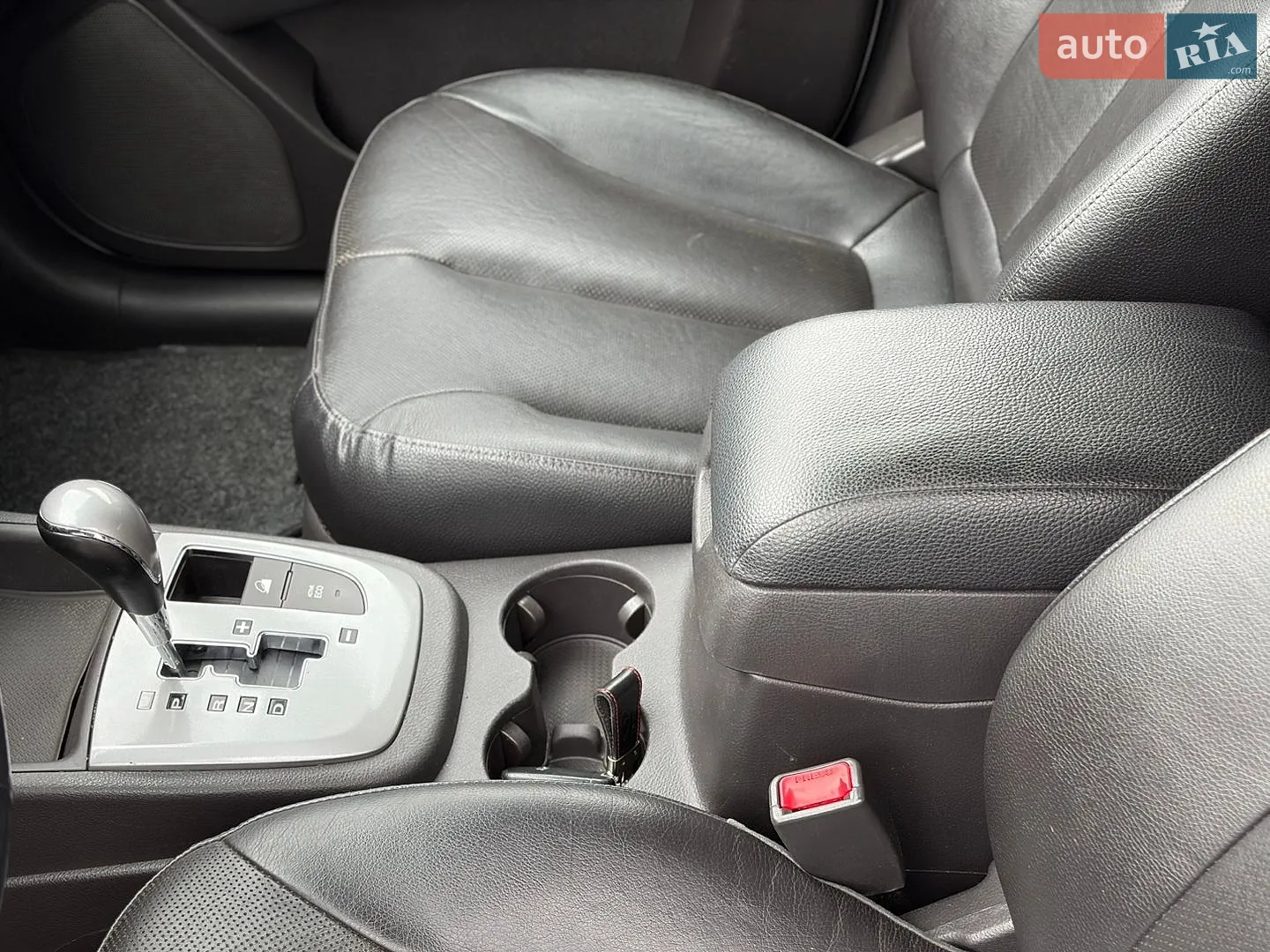 2012 Hyundai Santa Fe - мініатюра 40