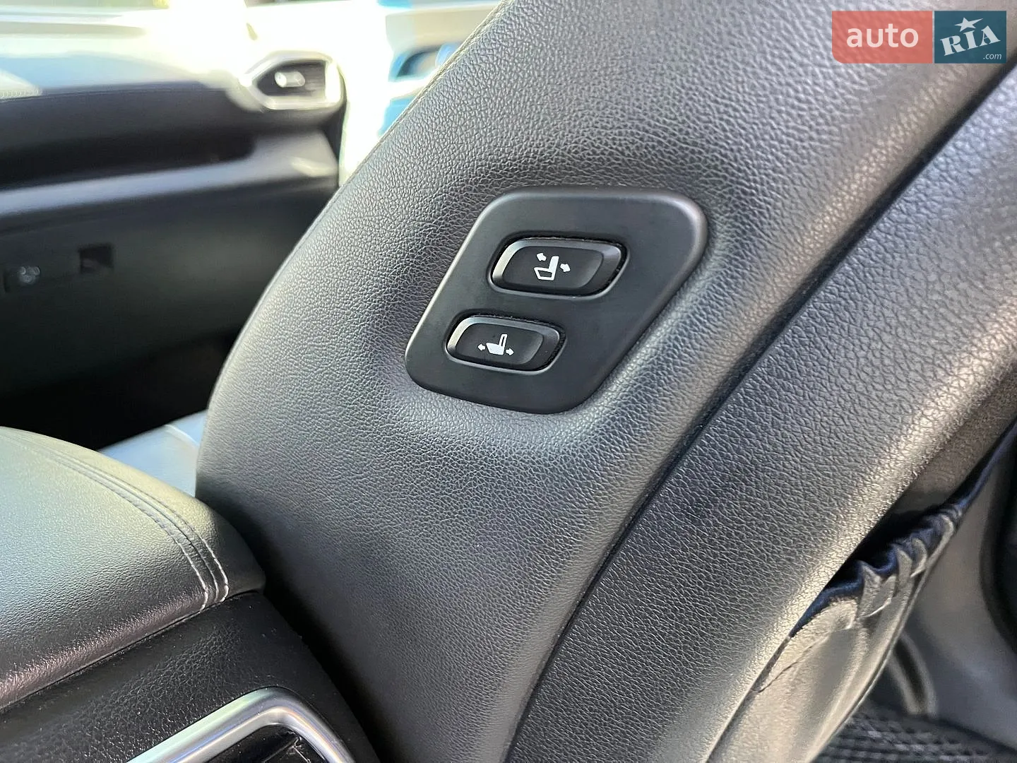 2019 Hyundai Santa Fe - мініатюра 22