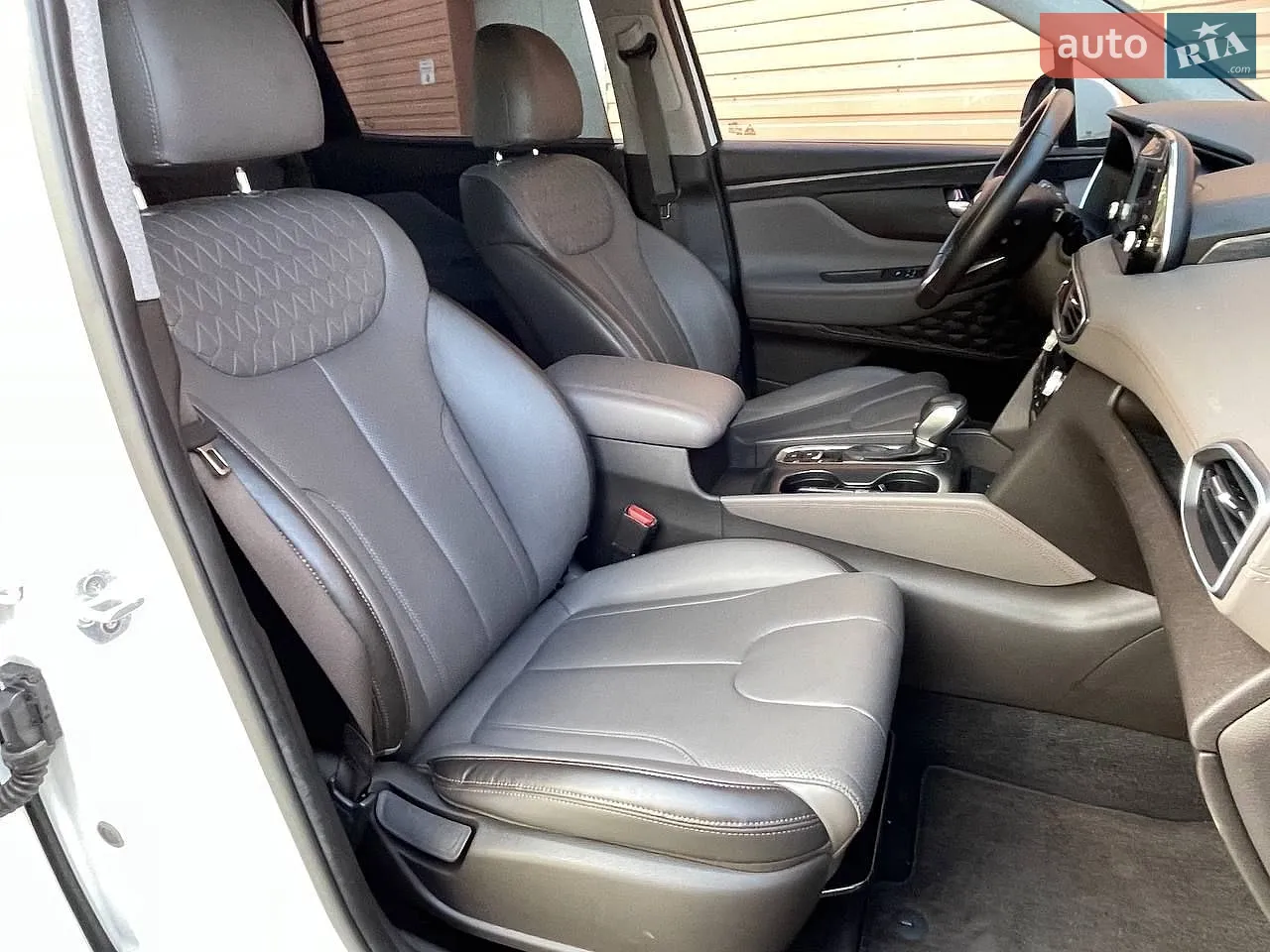 2018 Hyundai Santa Fe - мініатюра 29
