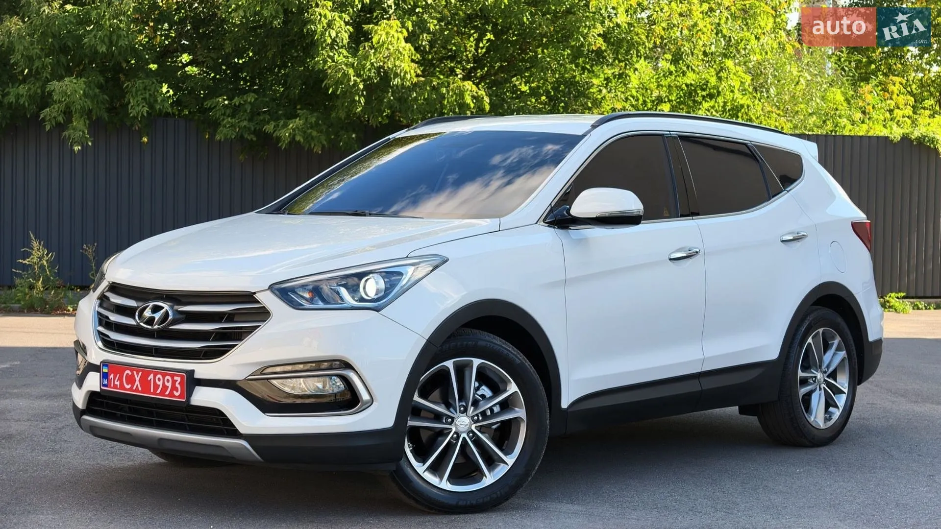 2016 Hyundai Santa Fe - мініатюра 29