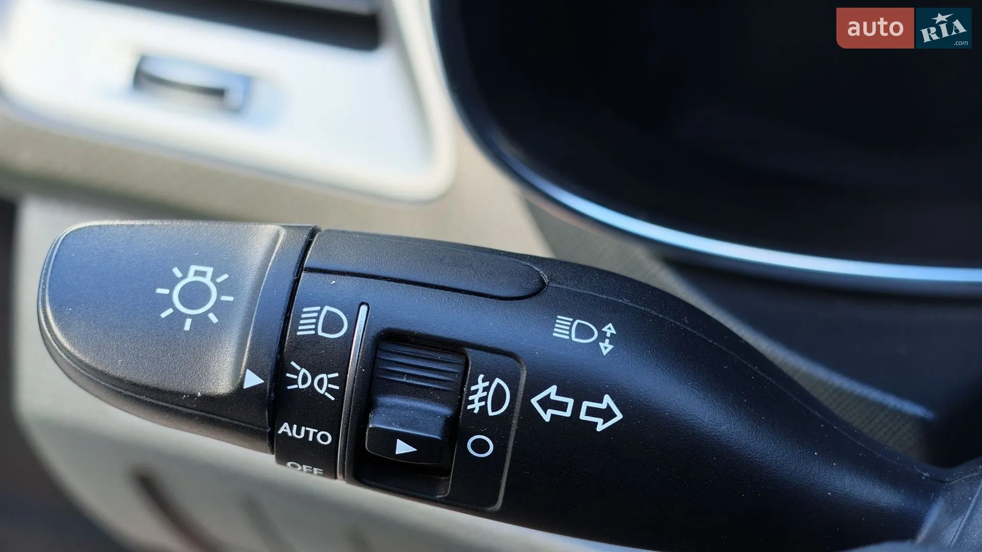 2016 Hyundai Santa Fe - мініатюра 55