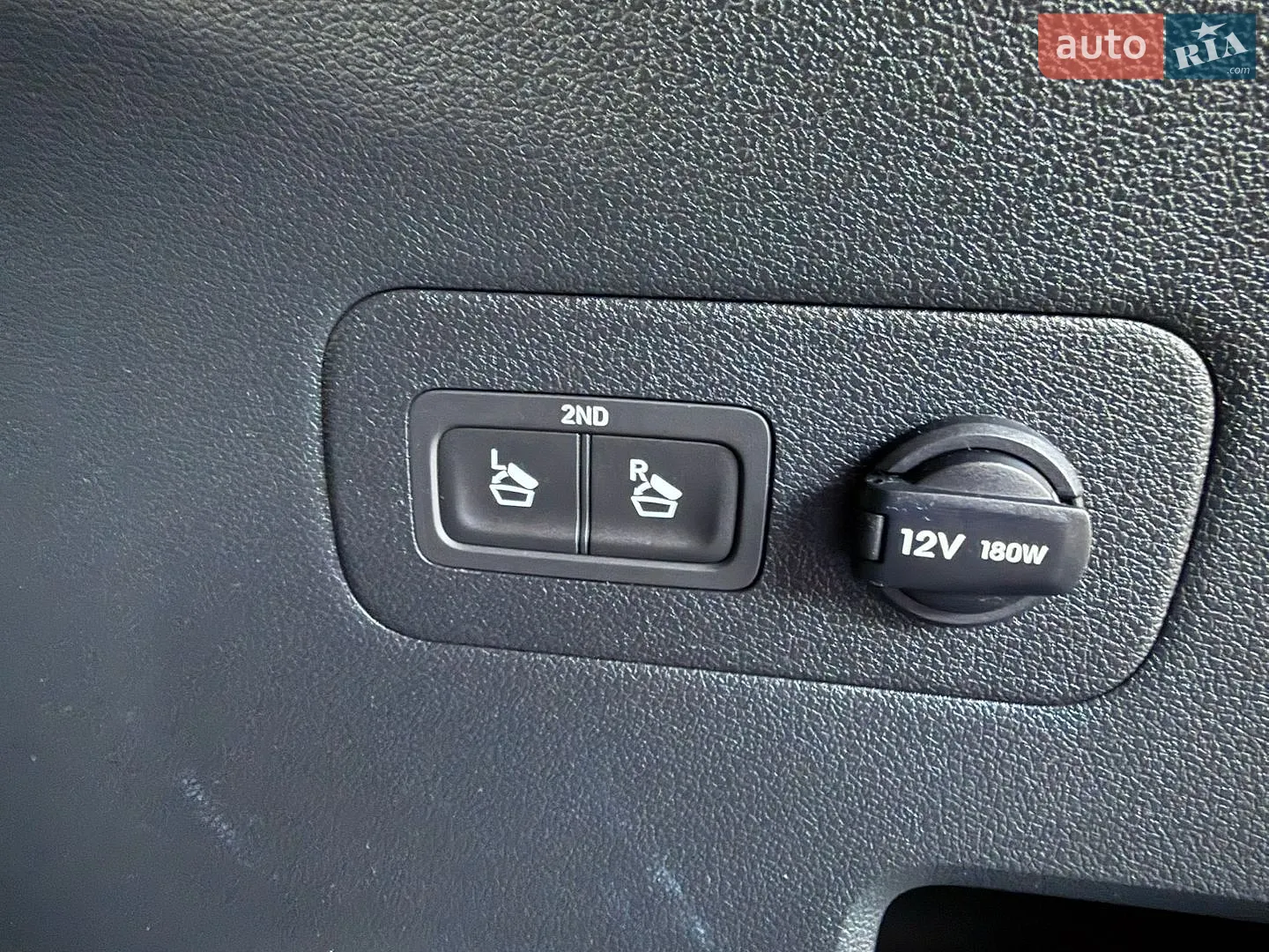2021 Hyundai Santa Fe - мініатюра 32