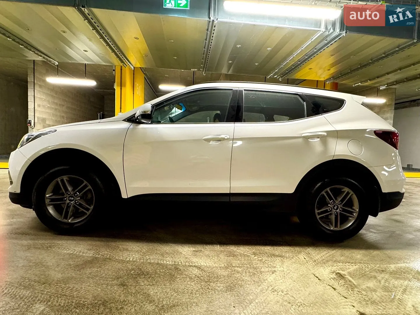 2016 Hyundai Santa Fe - мініатюра 20