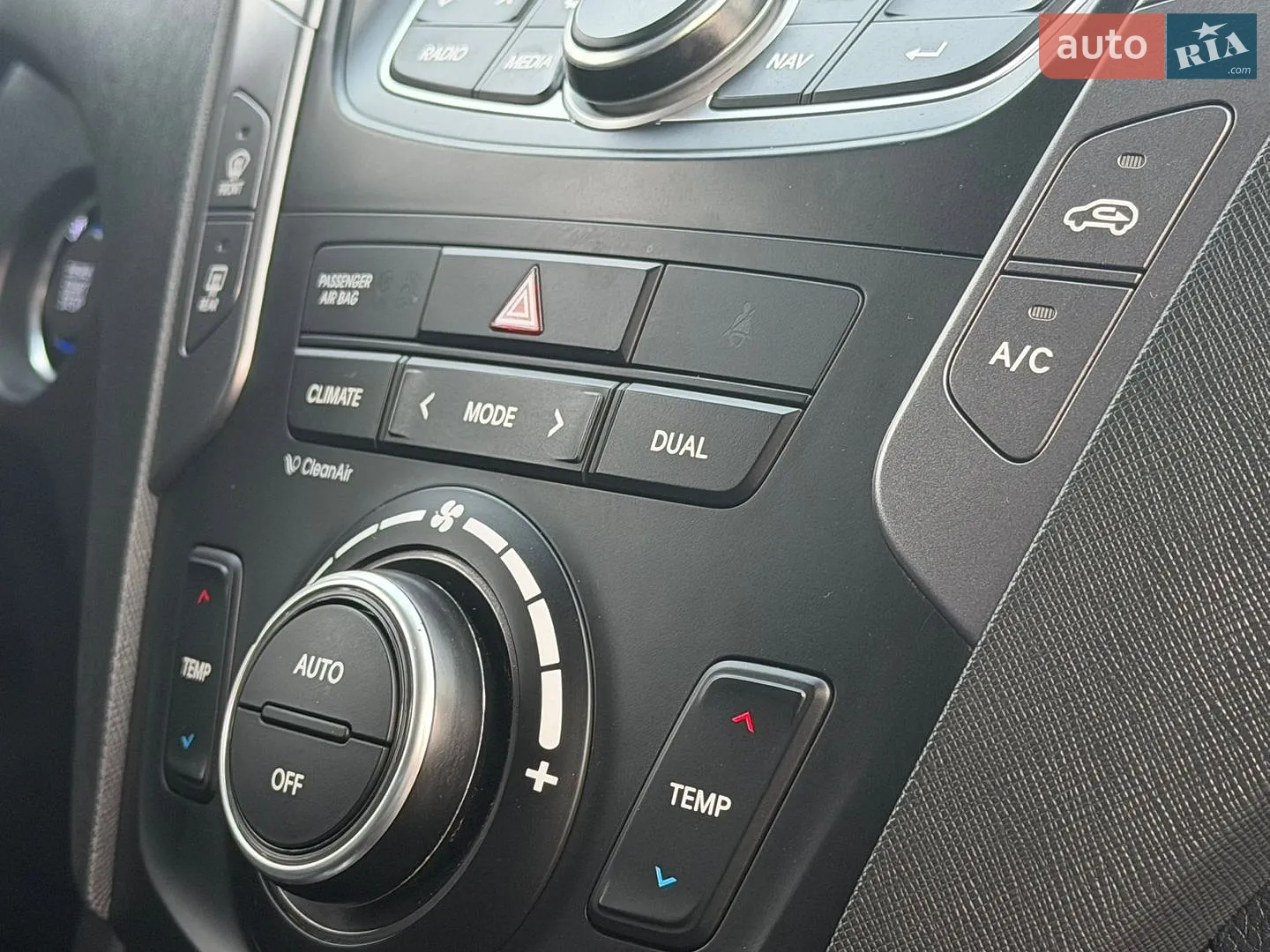 2013 Hyundai Santa Fe - мініатюра 53