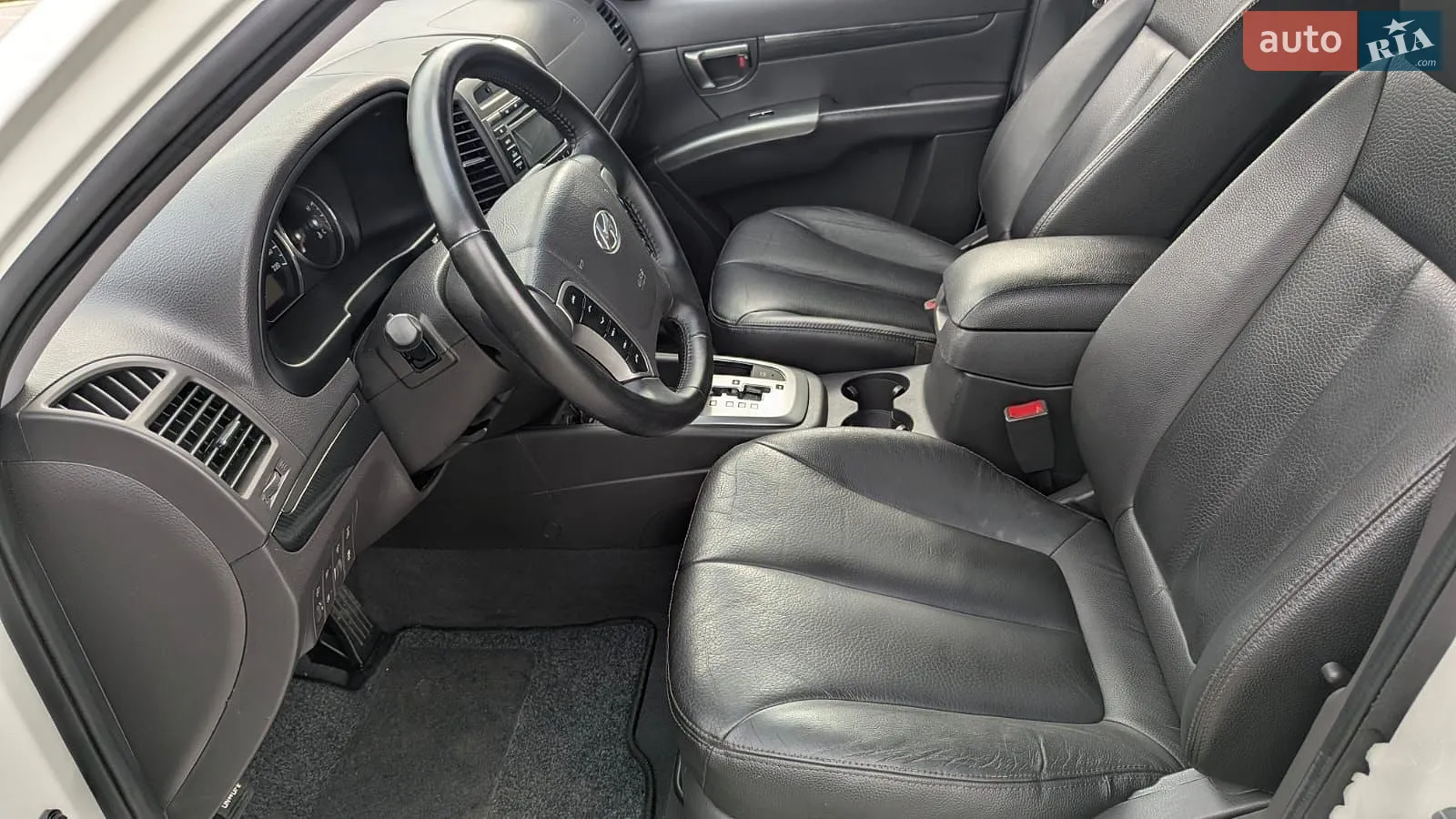 2011 Hyundai Santa Fe - мініатюра 18