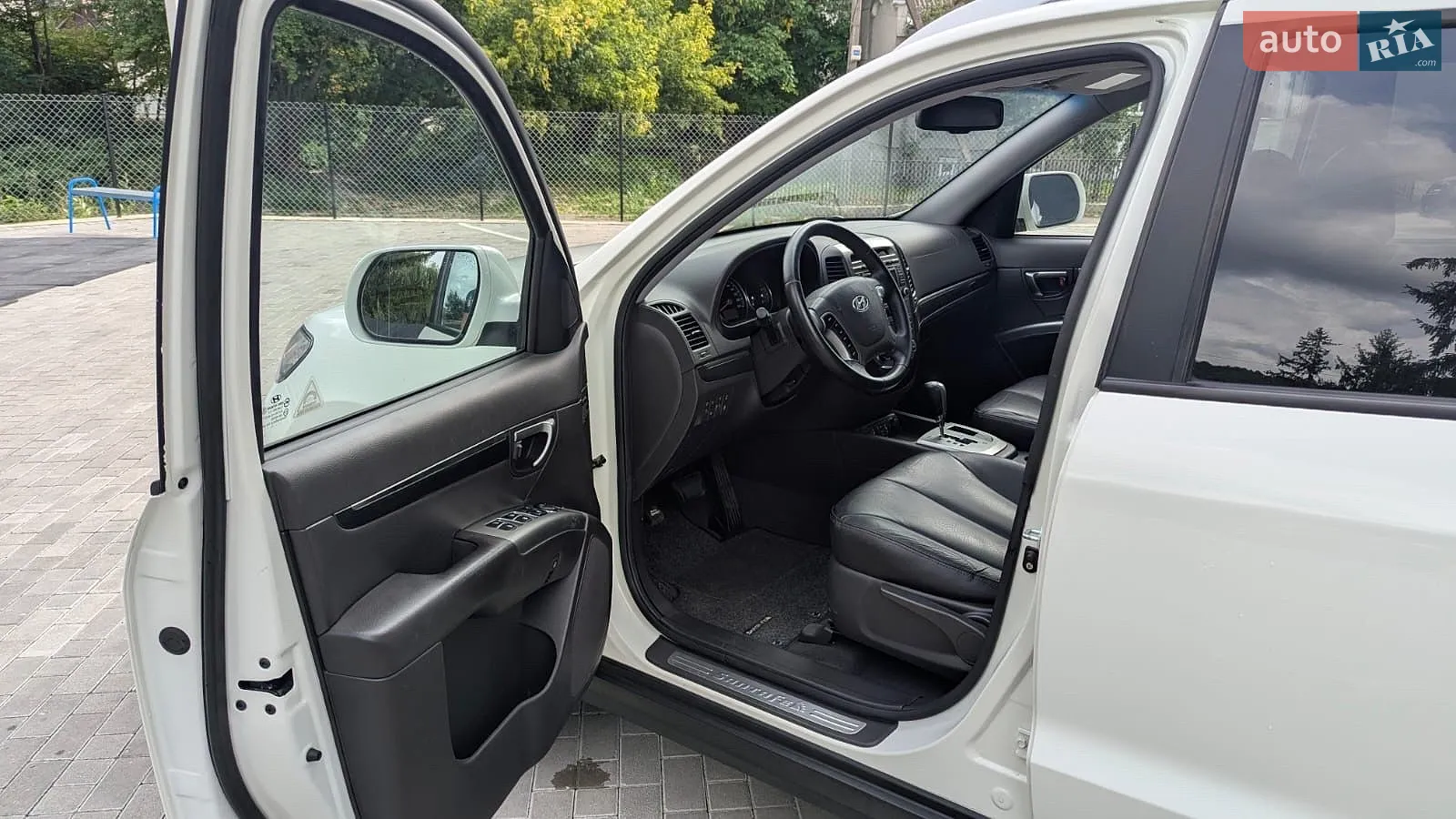 2011 Hyundai Santa Fe - мініатюра 20