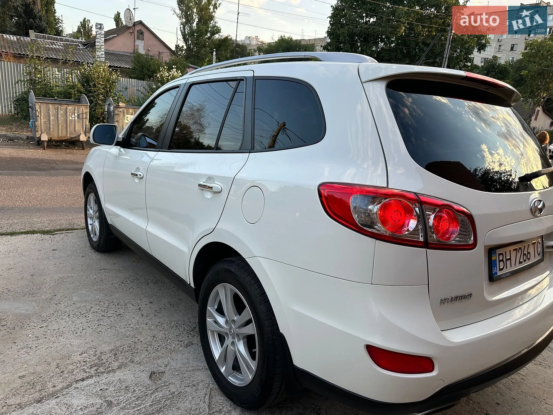 2011 Hyundai Santa Fe - мініатюра 21
