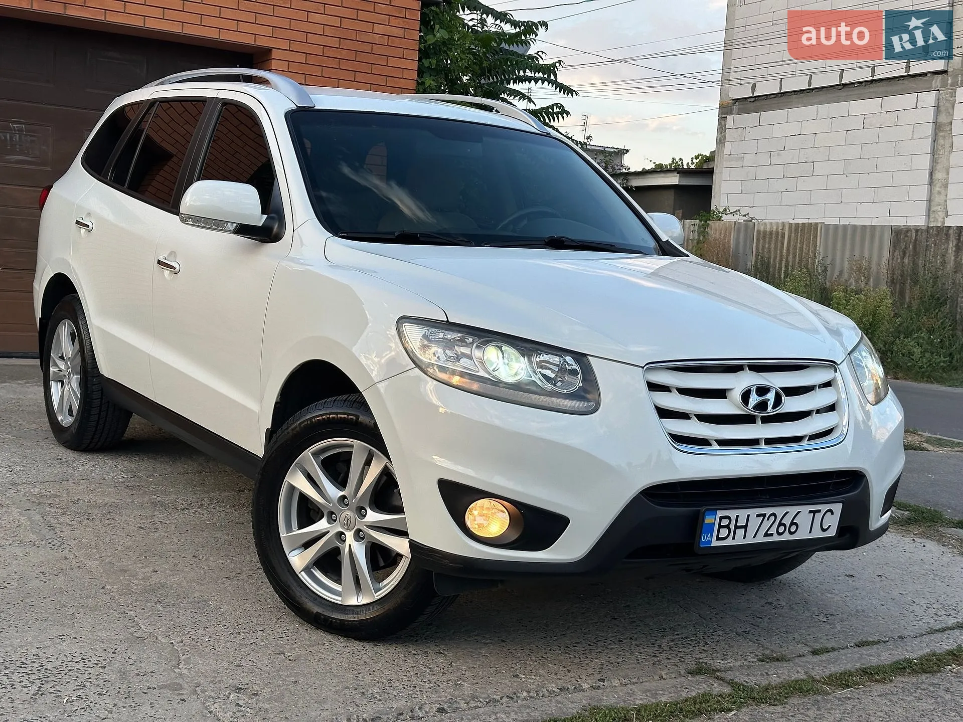 2011 Hyundai Santa Fe - мініатюра 44