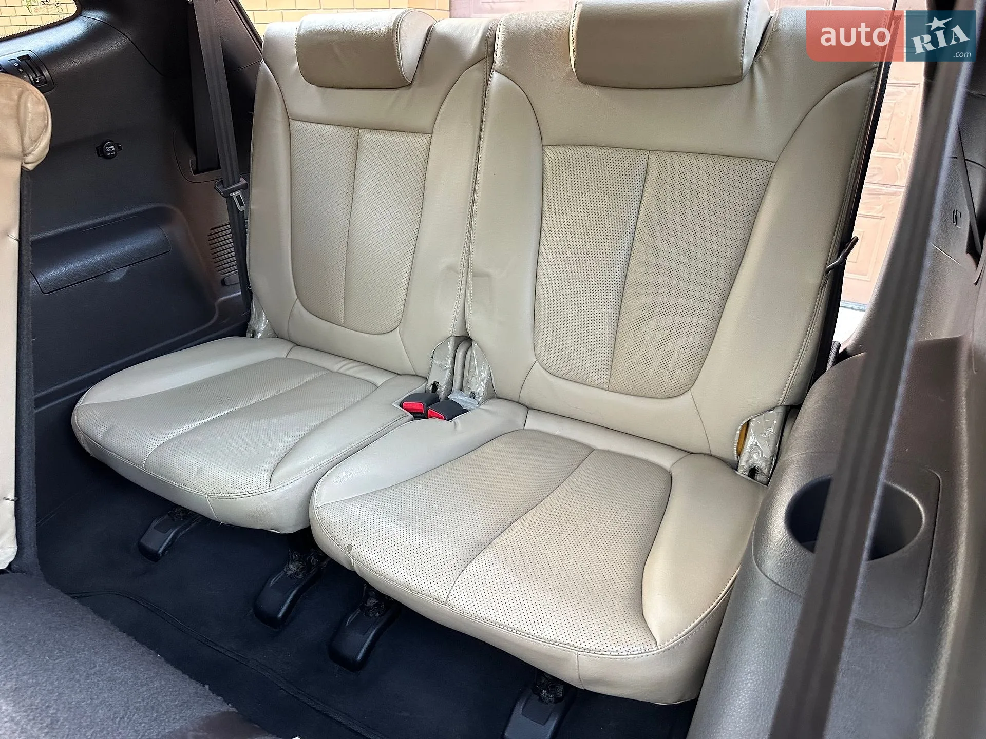 2011 Hyundai Santa Fe - мініатюра 79
