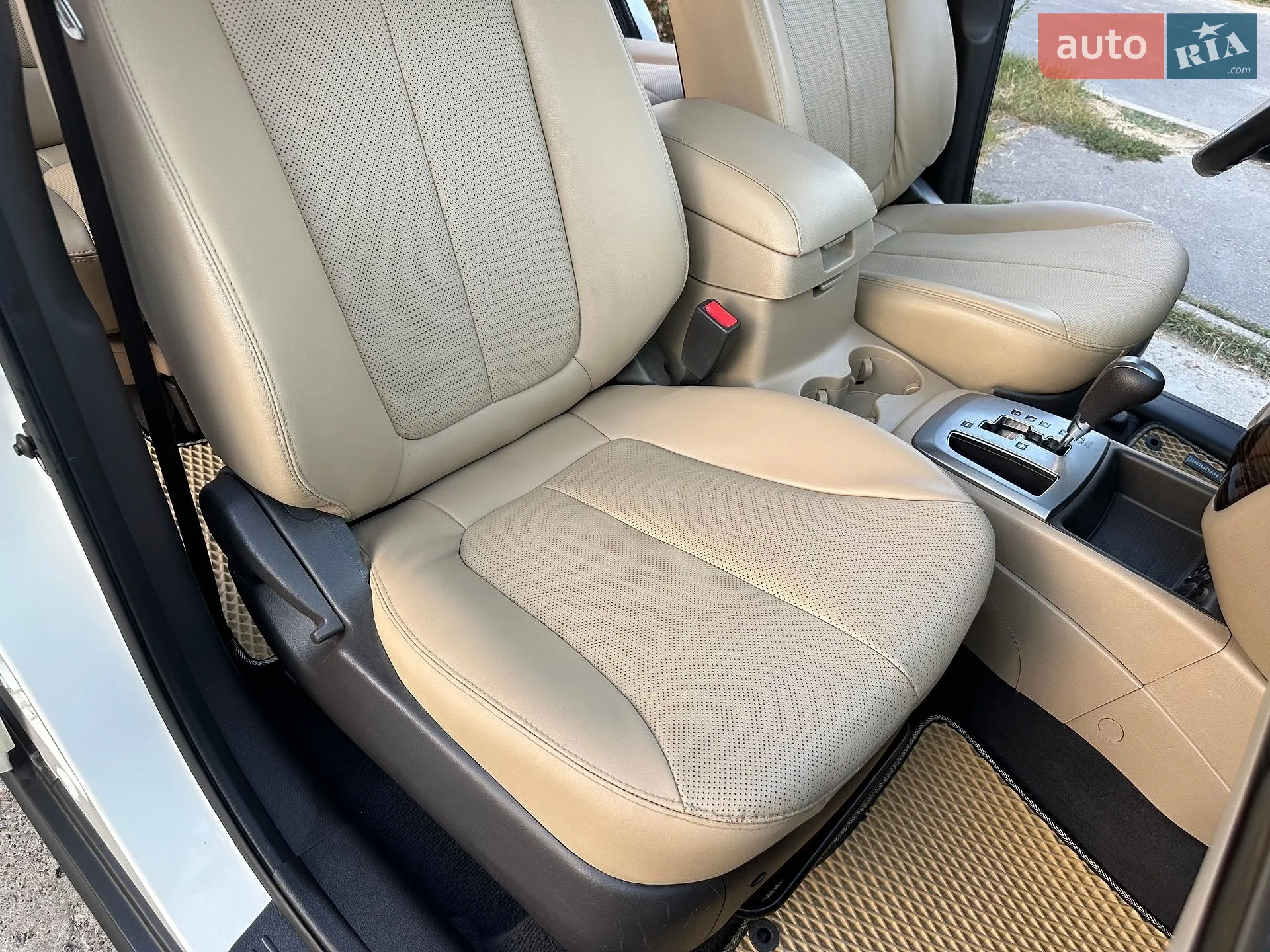2011 Hyundai Santa Fe - мініатюра 88