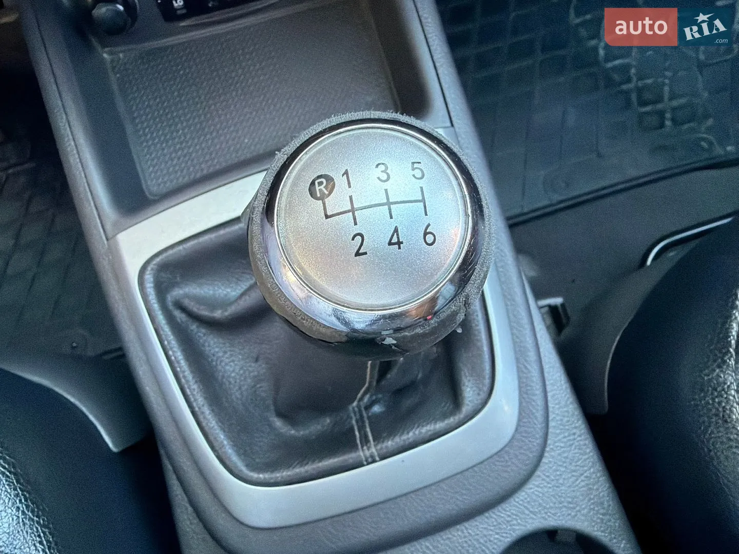 2011 Hyundai Santa Fe - мініатюра 27