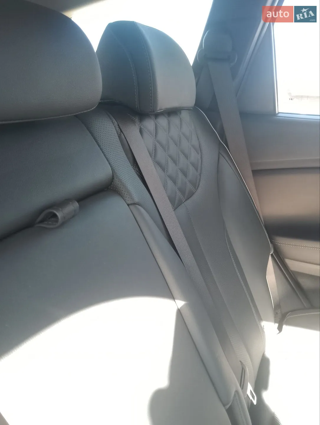 2022 Hyundai Santa Fe - мініатюра 24