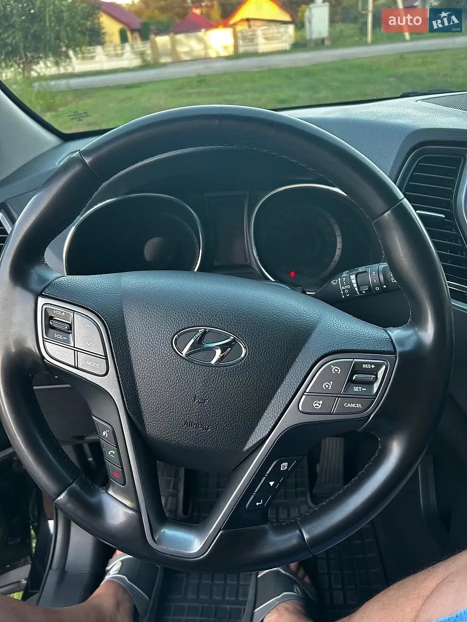 2015 Hyundai Santa Fe - мініатюра 11
