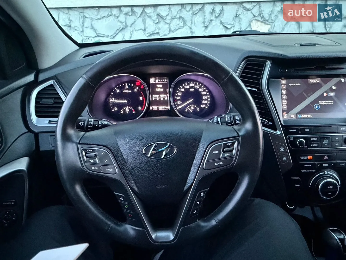 2016 Hyundai Santa Fe - мініатюра 29