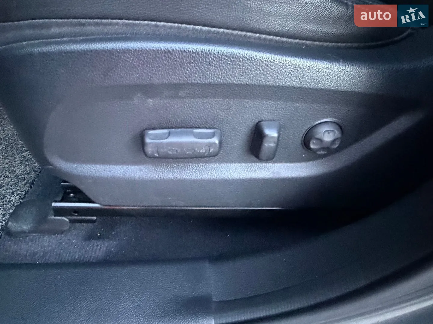 2016 Hyundai Santa Fe - мініатюра 46