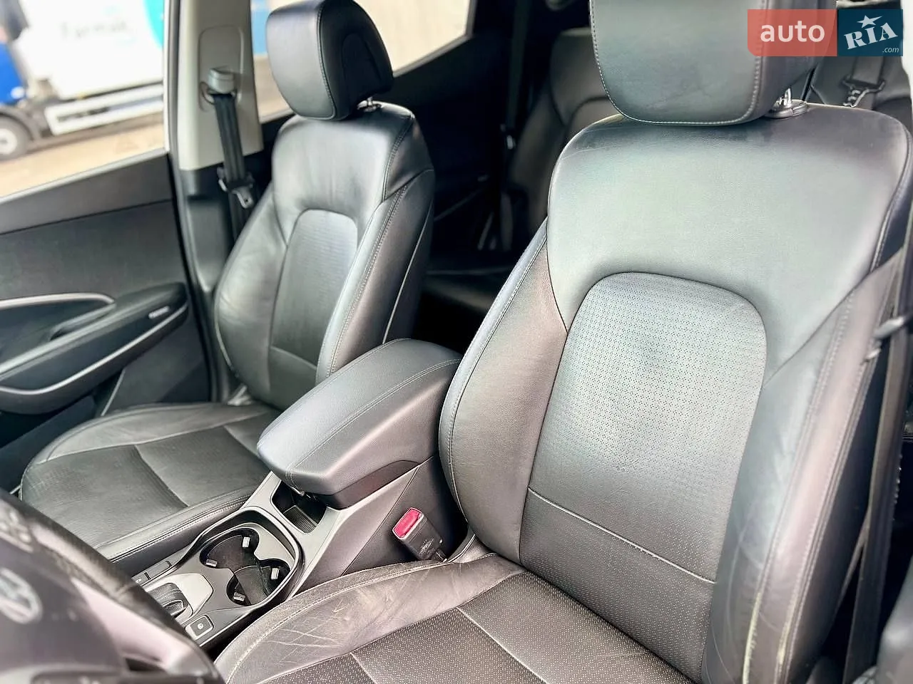2013 Hyundai Santa Fe - мініатюра 32