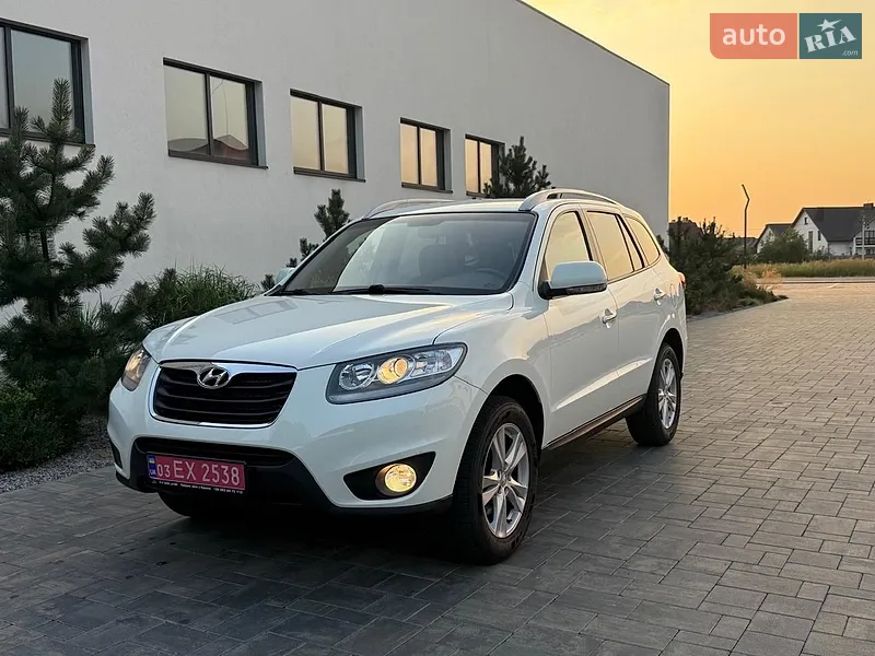 Hyundai Santa FE