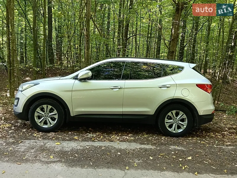 Hyundai Santa FE
